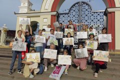 На площади собора прошел детский пленэр